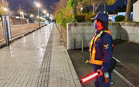 警備員